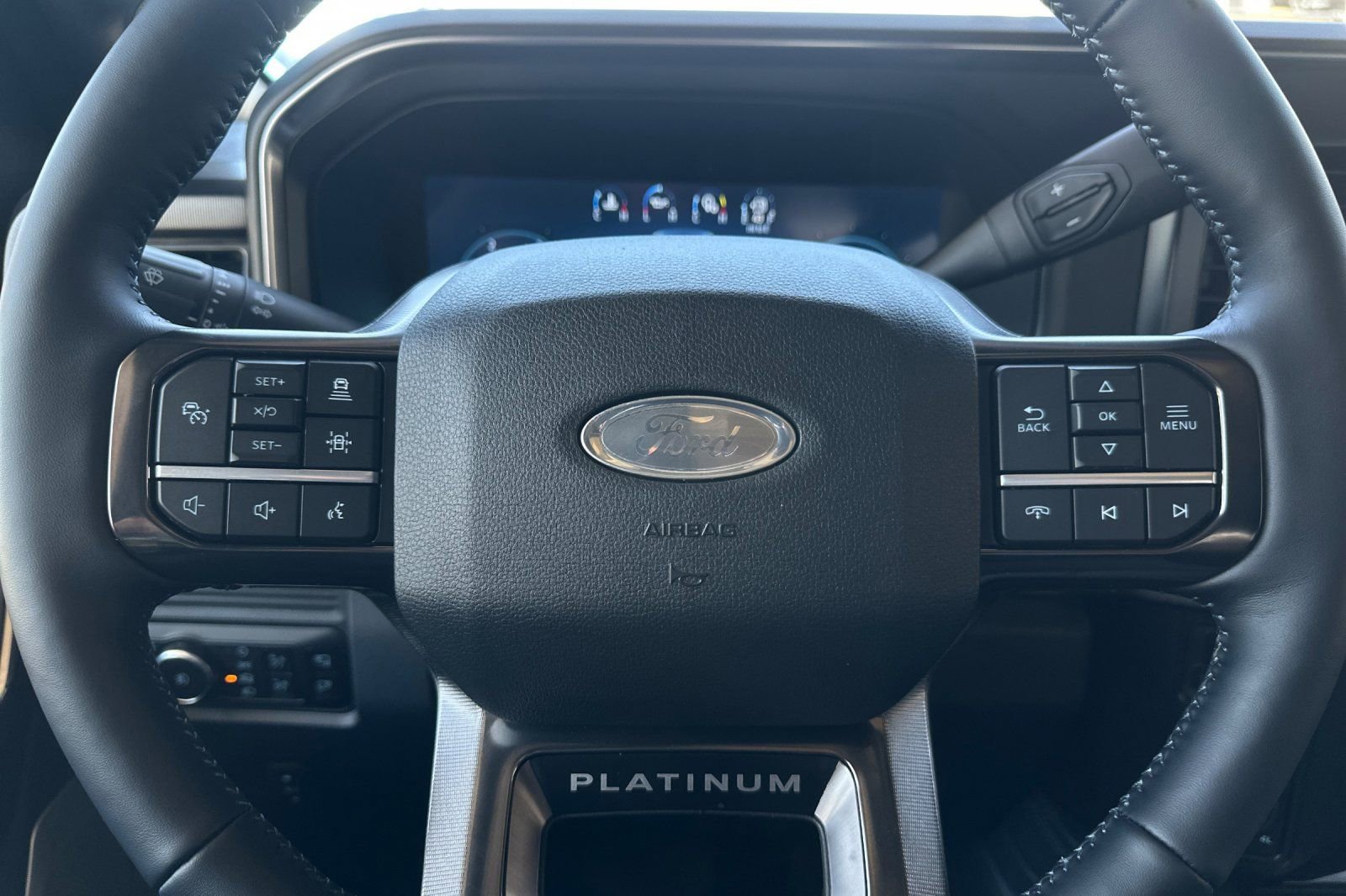 New 2026 Ford F450 Platinum w/ FX4 Off-Road Package AWD/4WD image 23
