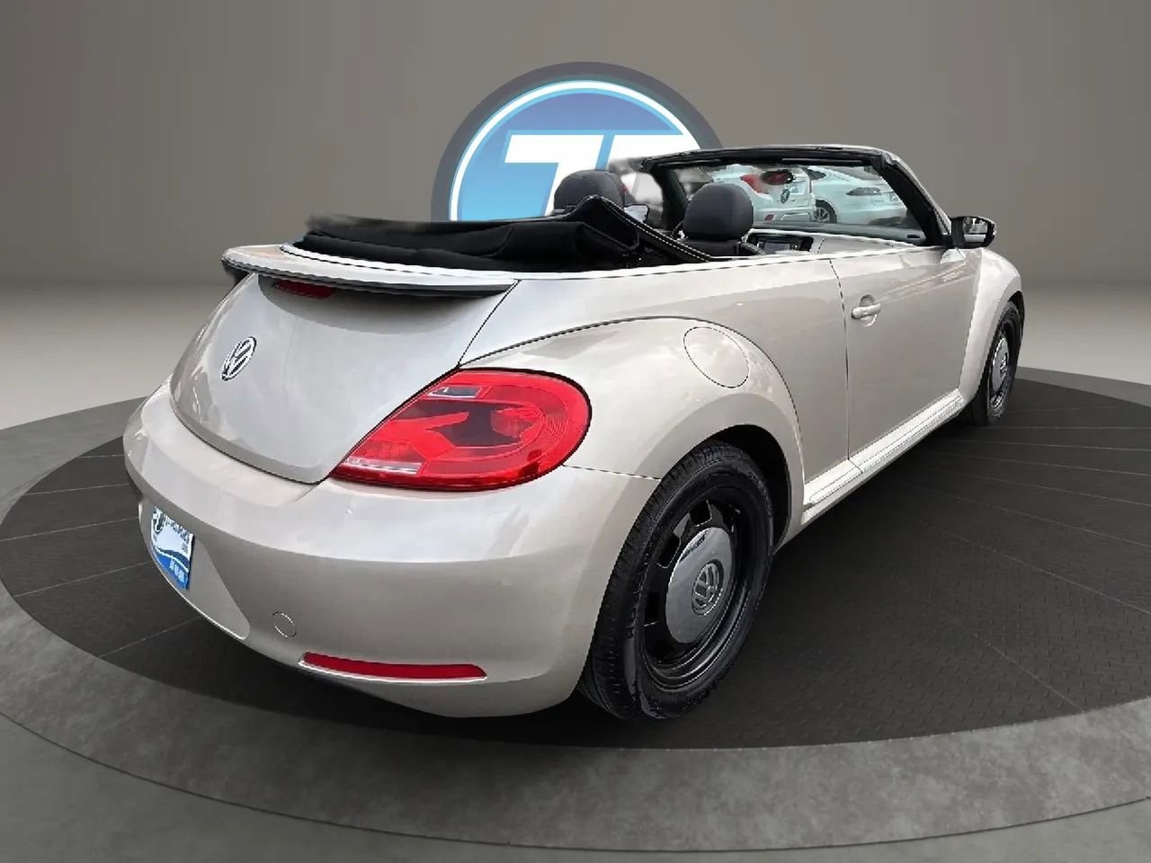 Used 2013 Volkswagen Beetle 2.5 image 42