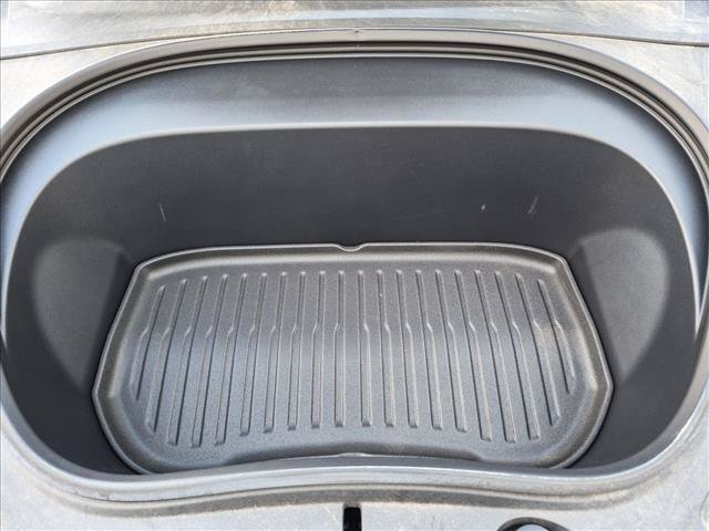 Used 2025 Tesla Model 3 Long Range RWD image 23