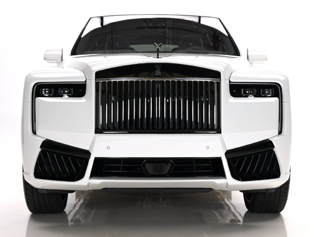 New 2027 Rolls-Royce Cullinan Black Badge AWD/4WD image 32