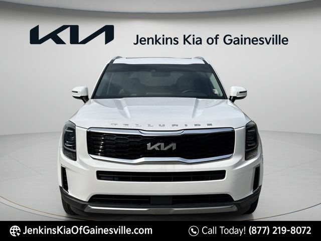 Used 2022 Kia Telluride S FWD image 2