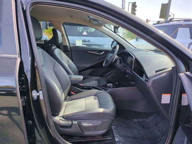 Certified 2024 Kia Niro Wind FWD image 31