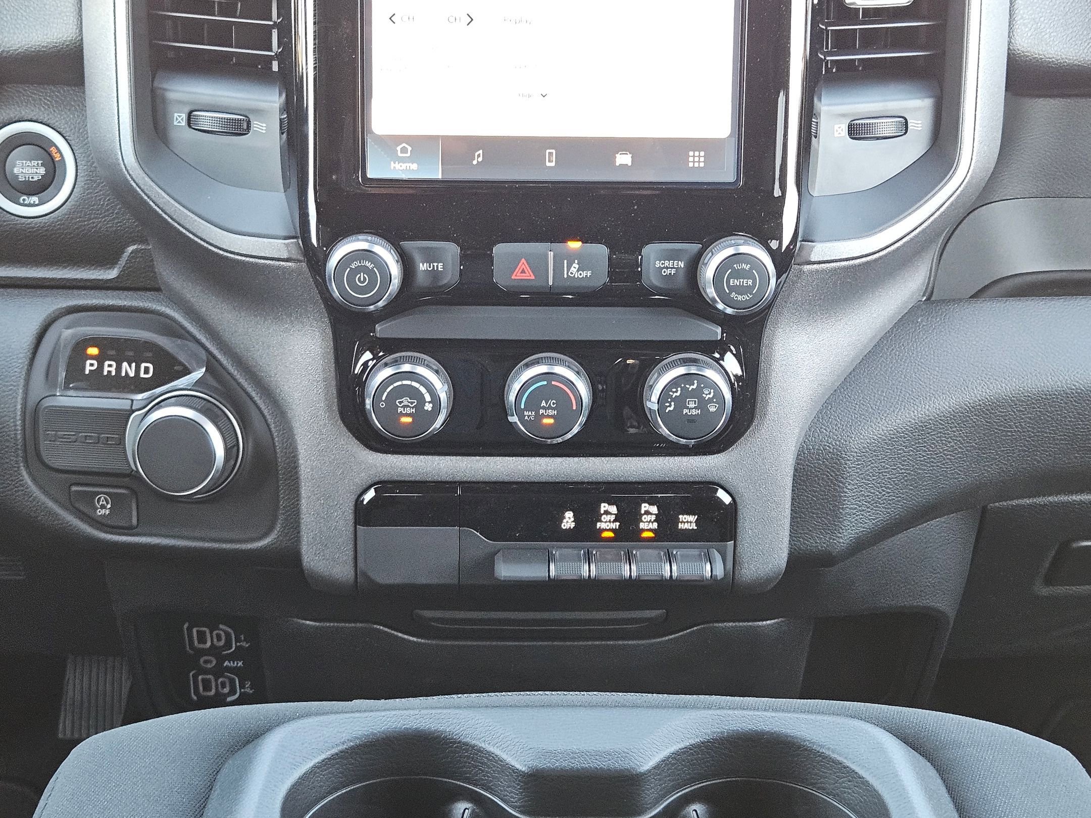 New 2026 RAM 1500 Express image 17