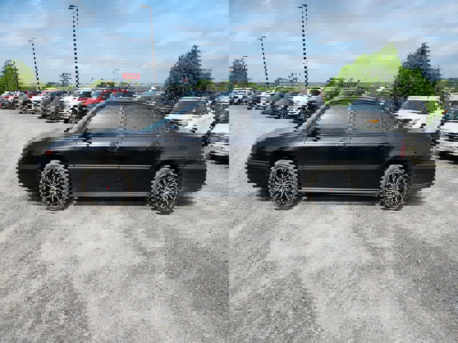 Used 2002 Chevrolet Impala image 2