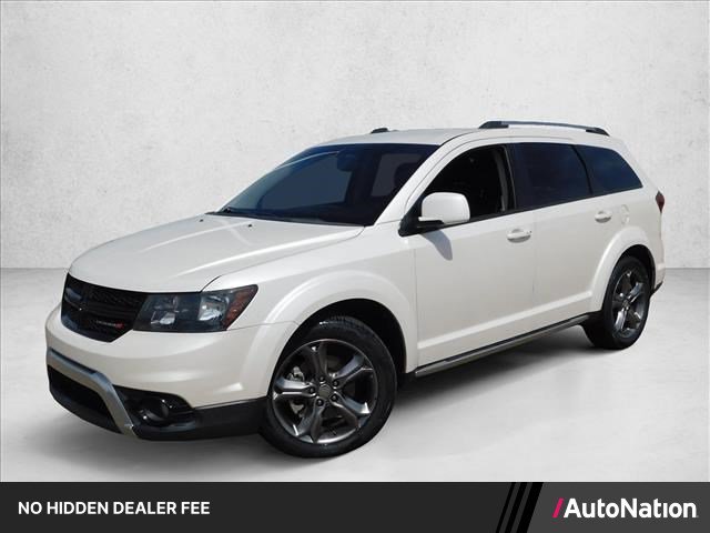 Used 2017 Dodge Journey Crossroad FWD image 1