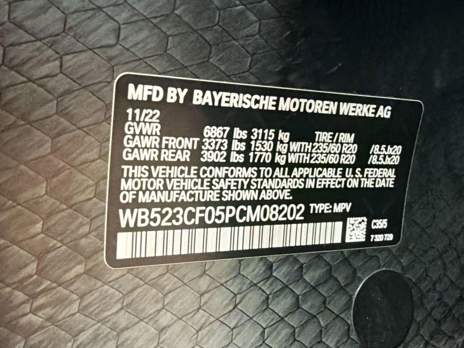 Used 2023 BMW iX xDrive50 w/ Premium Package AWD/4WD image 19