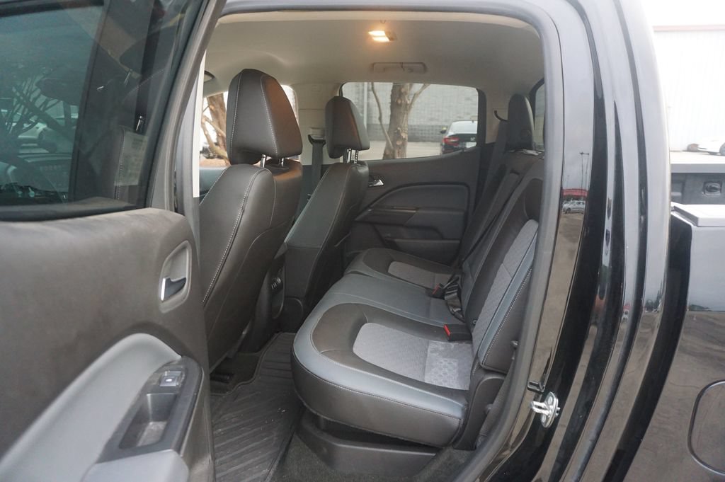 Used 2018 Chevrolet Colorado Z71 AWD/4WD image 13
