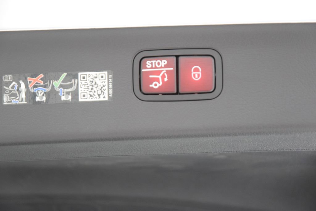 Used 2025 Mercedes-Benz EQS 450+ SUV image 21