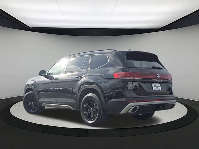 New 2026 Volkswagen Atlas Peak Edition image 5