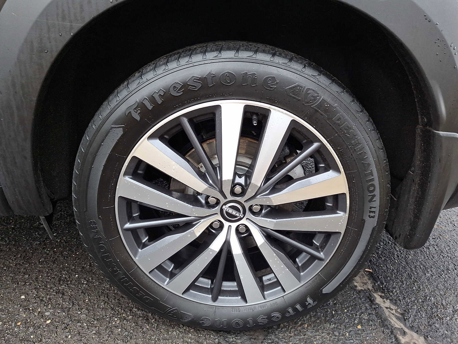 Used 2022 Nissan Pathfinder Platinum AWD/4WD image 7