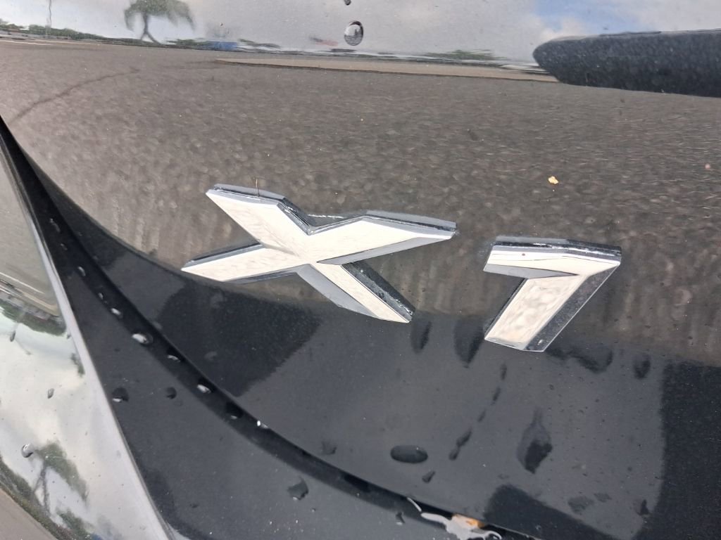 Used 2019 BMW X1 sDrive28i image 9