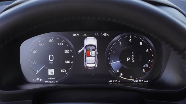 Used 2021 Volvo XC40 T5 Inscription w/ Advanced Package image 32