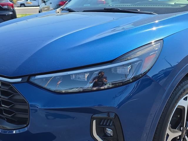 Used 2023 Ford Escape ST-Line Elite w/ Premium Technology Package image 18