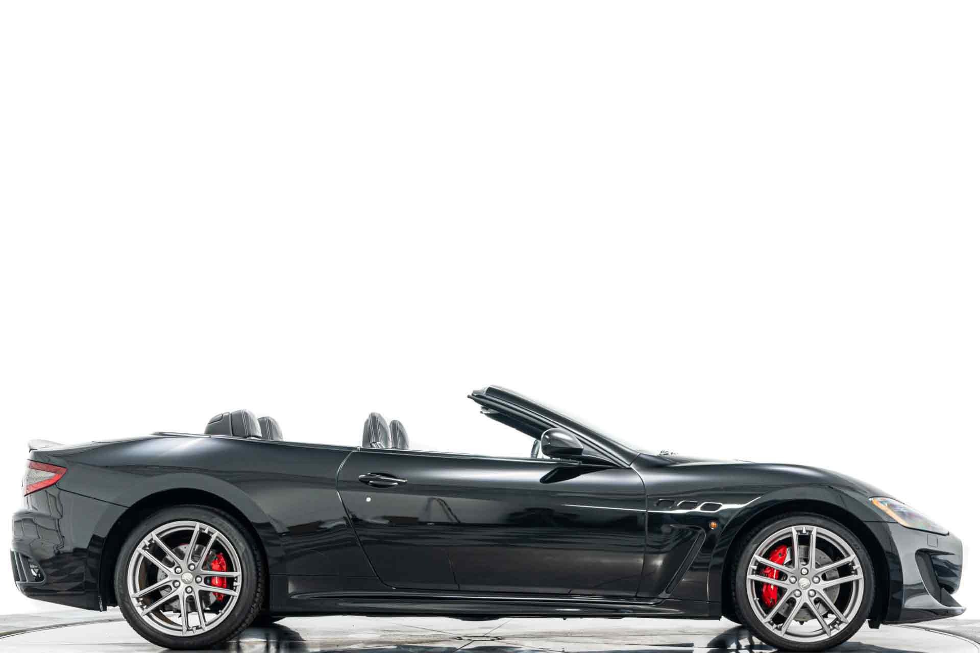 Used 2014 Maserati GranTurismo Convertible RWD image 2