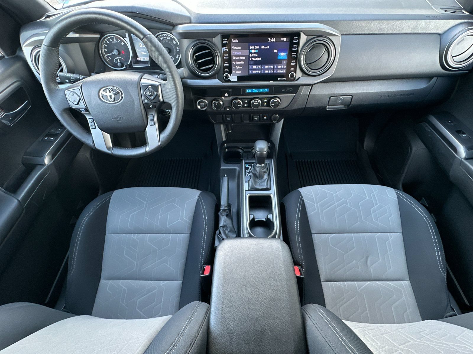 Used 2021 Toyota Tacoma TRD Sport AWD/4WD image 12