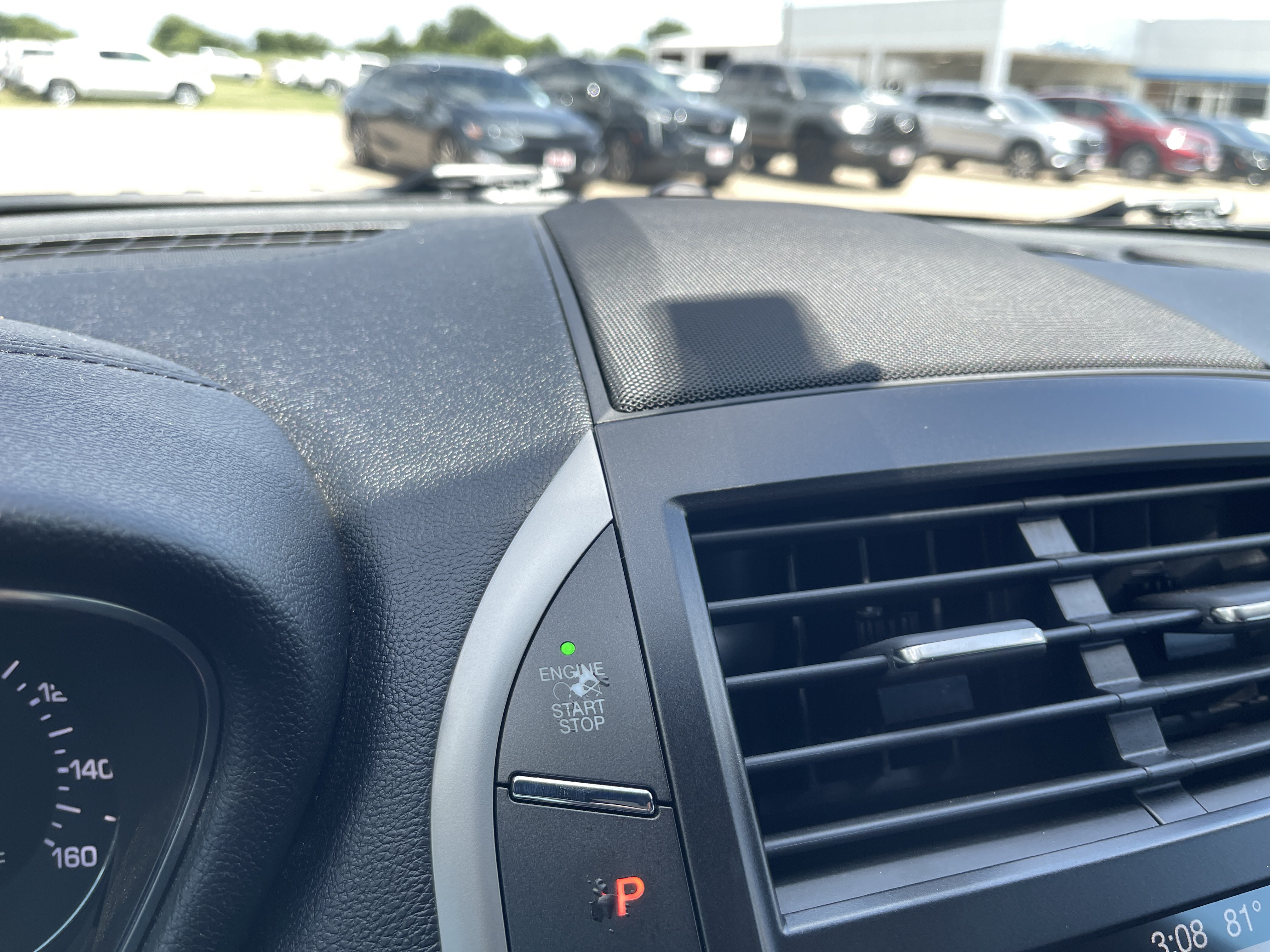 Used 2019 Lincoln MKC Select w/ Select Plus Package FWD image 23