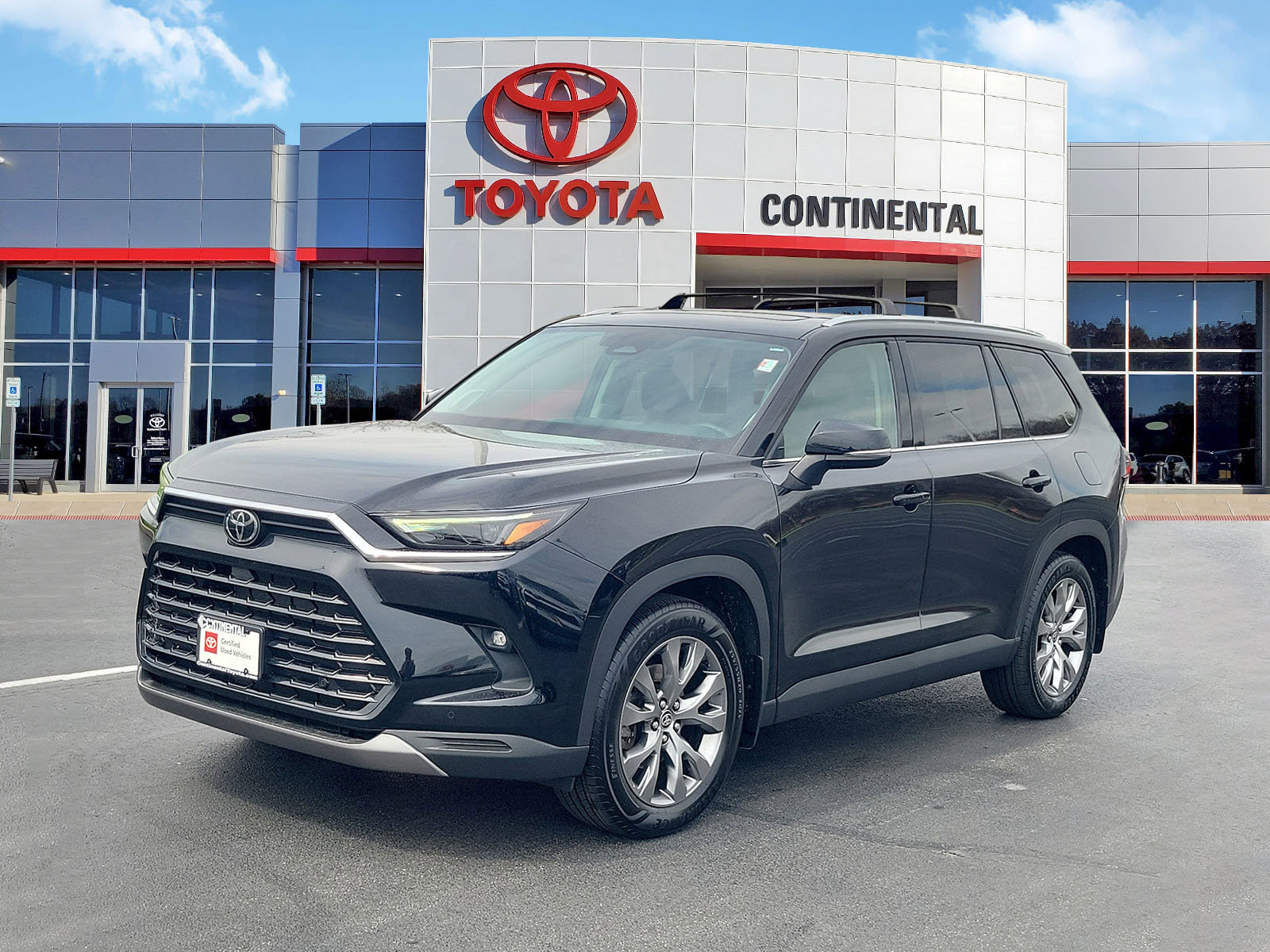 Certified 2024 Toyota Grand Highlander Limited image 3