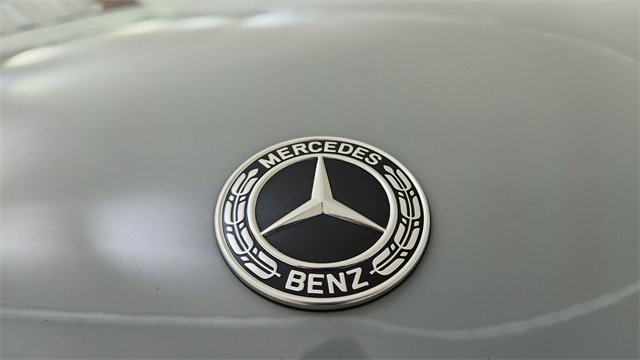 Used 2025 Mercedes-Benz GLS 450 4MATIC image 16