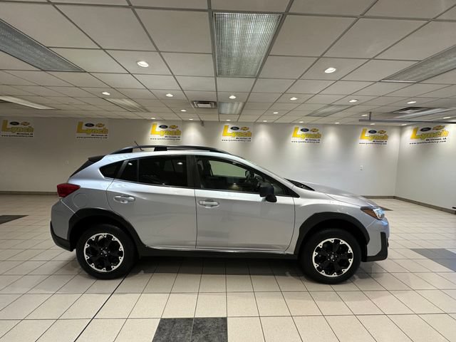 Used 2023 Subaru Crosstrek 2.0i AWD/4WD image 3