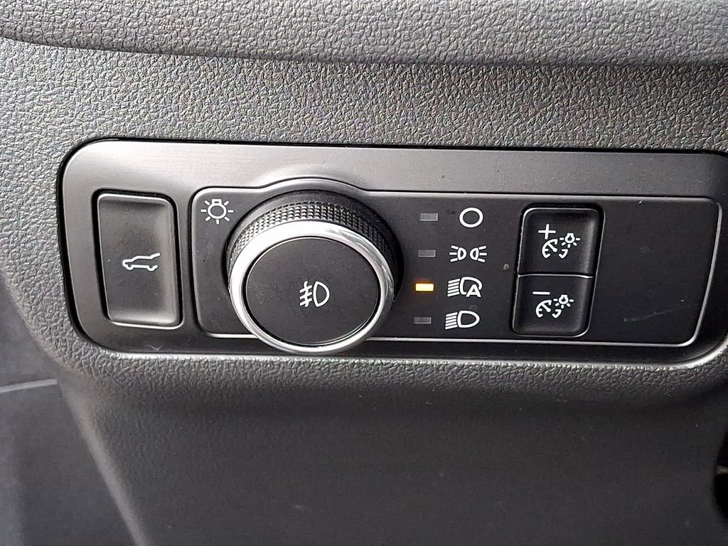 Used 2024 Ford Escape Platinum image 22