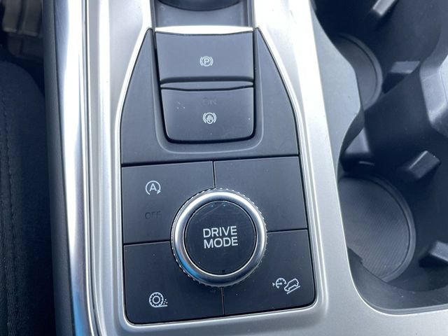 Used 2022 Ford Explorer Platinum w/ Equipment Group 601A AWD/4WD image 18