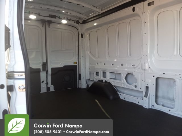New 2026 Ford Transit 250 148 Medium Roof Extended AWD image 22