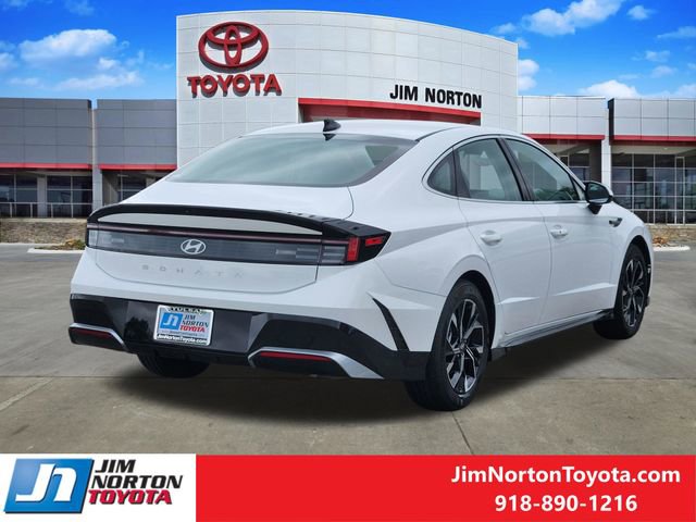 Used 2025 Hyundai Sonata SEL FWD image 5
