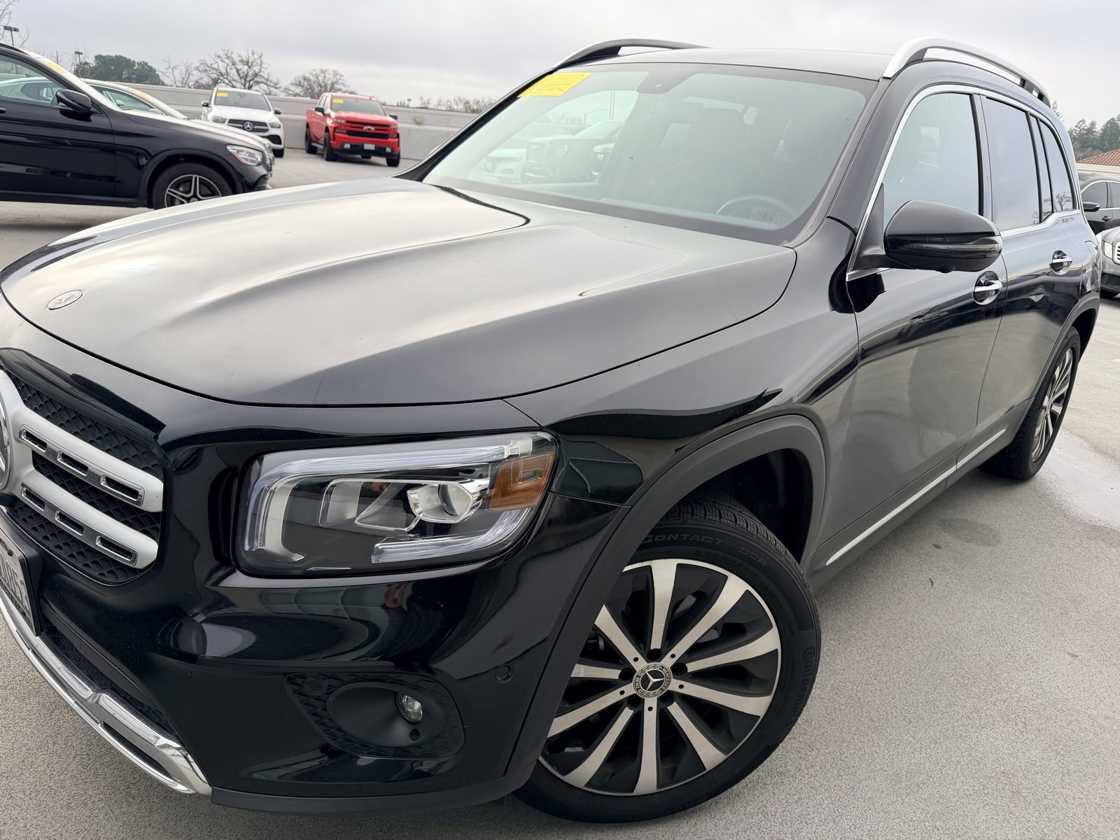 Used 2021 Mercedes-Benz GLB 250 image 1