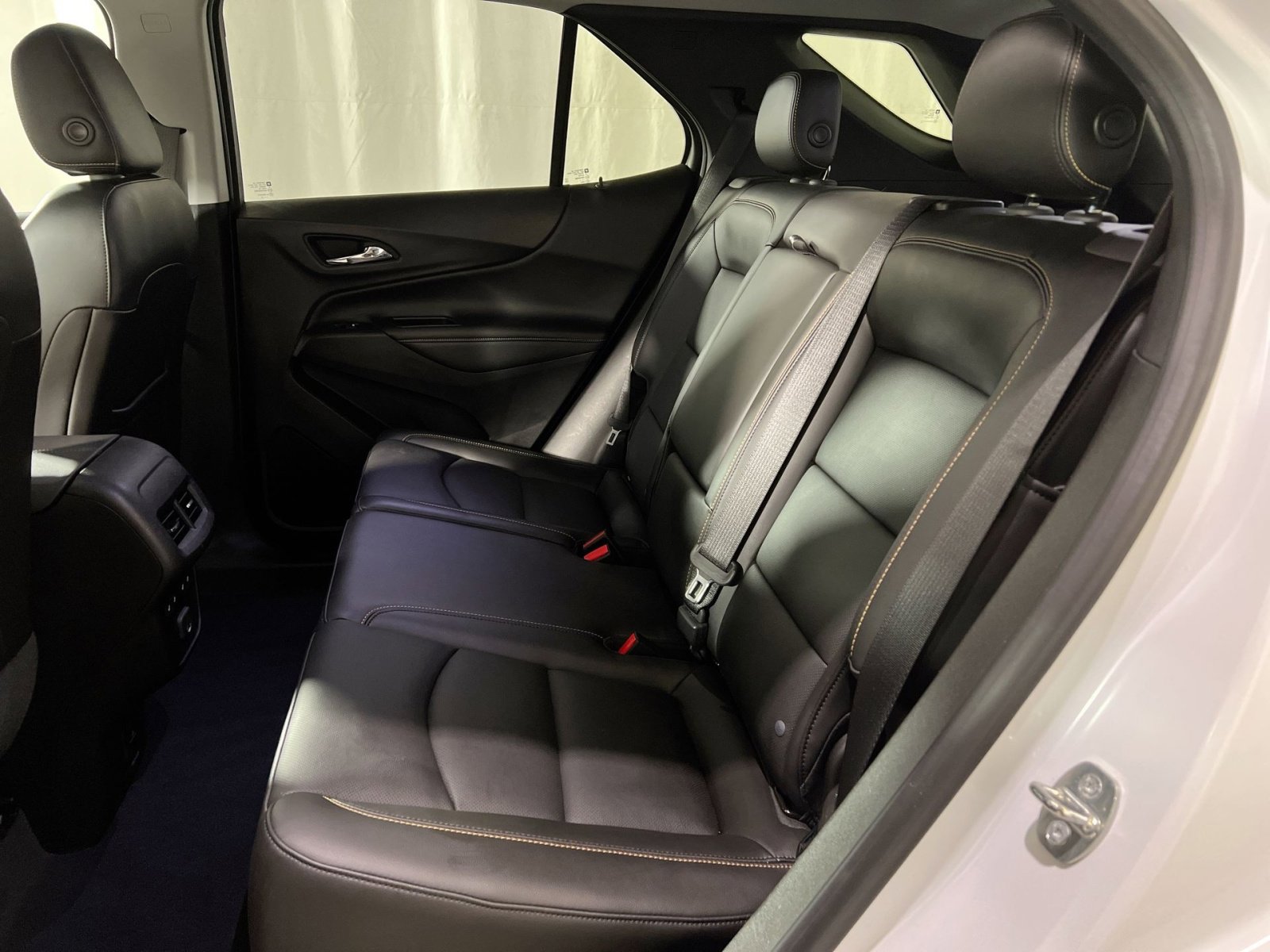 Used 2019 Chevrolet Equinox Premier image 24