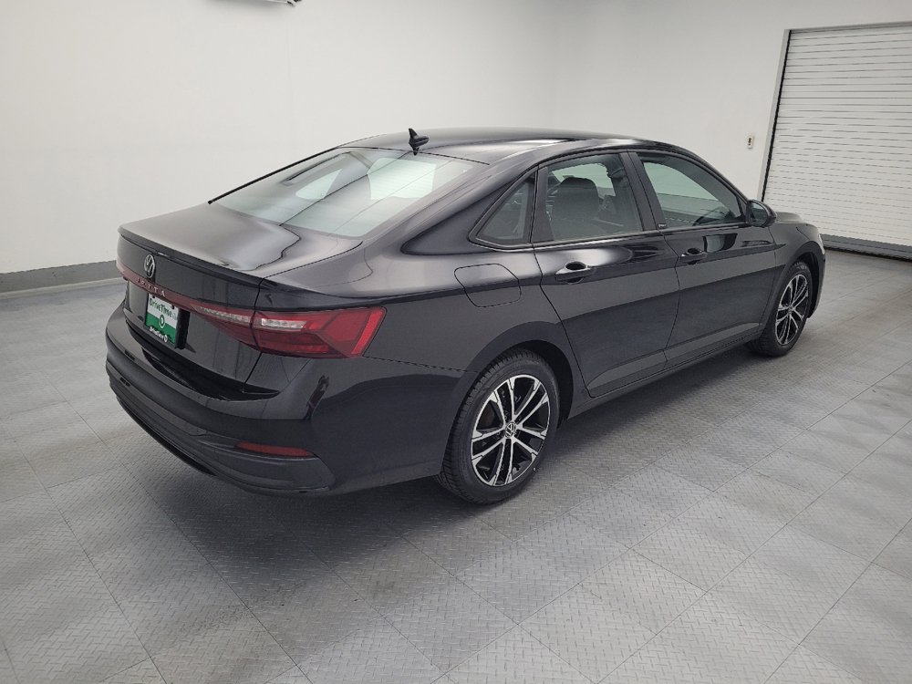 Used 2025 Volkswagen Jetta Sport FWD image 10