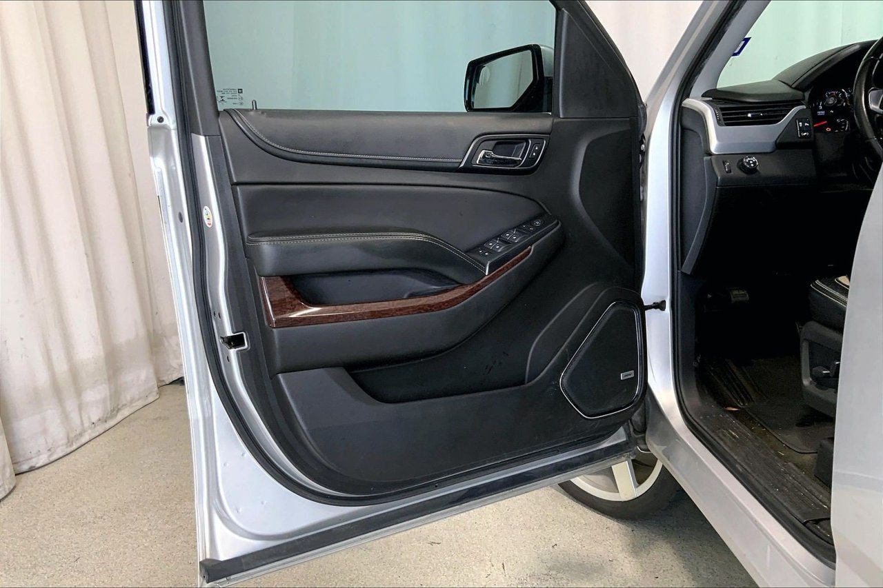 Used 2018 GMC Yukon SLE w/ SLE Value Package RWD image 21