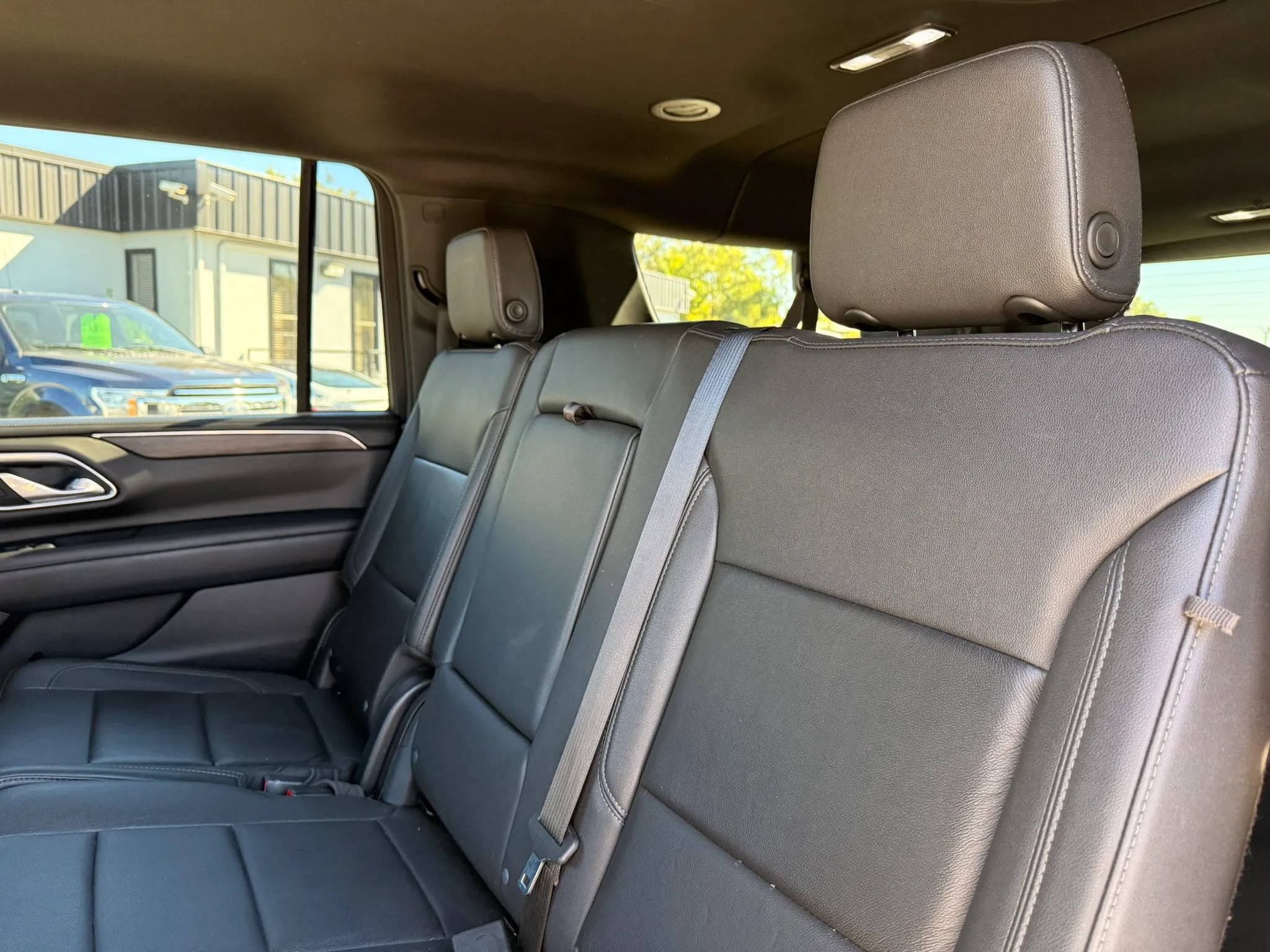 Used 2023 Chevrolet Suburban LT AWD/4WD image 13