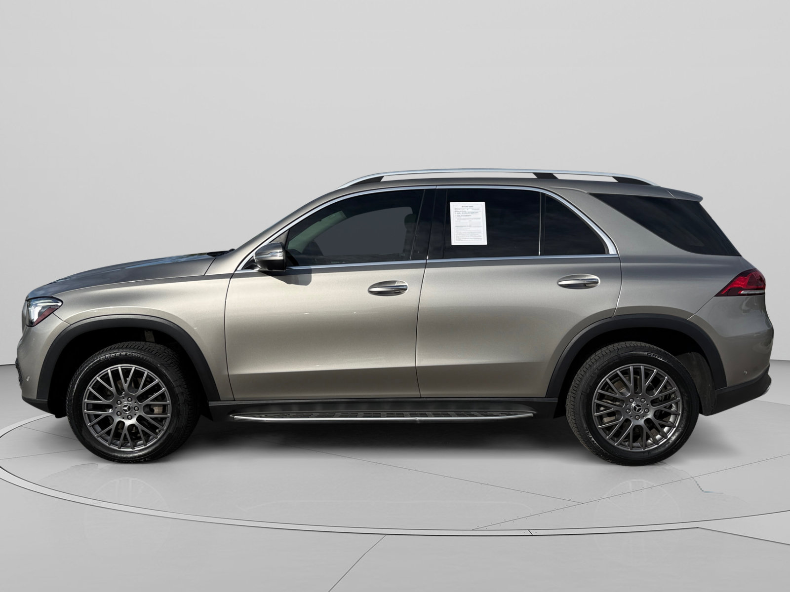 Certified 2021 Mercedes-Benz GLE 350 4MATIC image 2