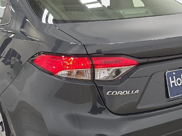 Used 2023 Toyota Corolla LE FWD image 30