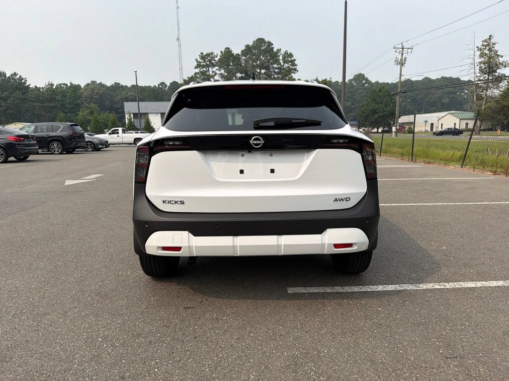 New 2026 Nissan Kicks SV AWD/4WD image 5