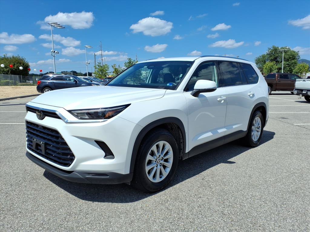 Certified 2025 Toyota Grand Highlander AWD image 9