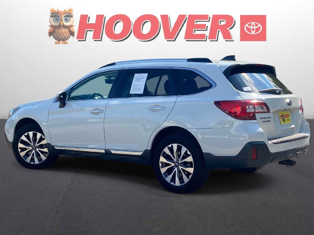 Used 2019 Subaru Outback 3.6R Touring AWD/4WD image 5