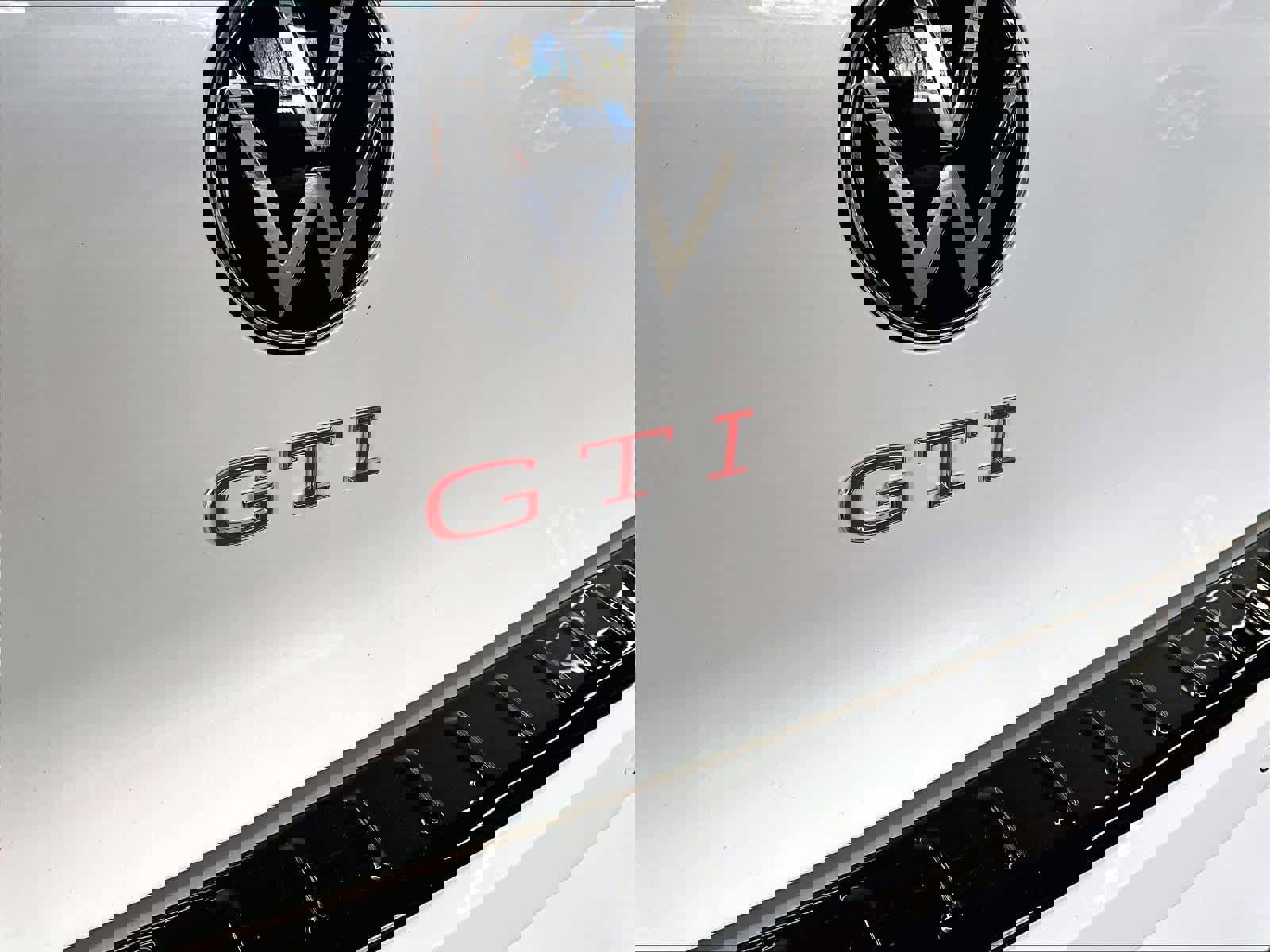 New 2026 Volkswagen GTI SE image 25