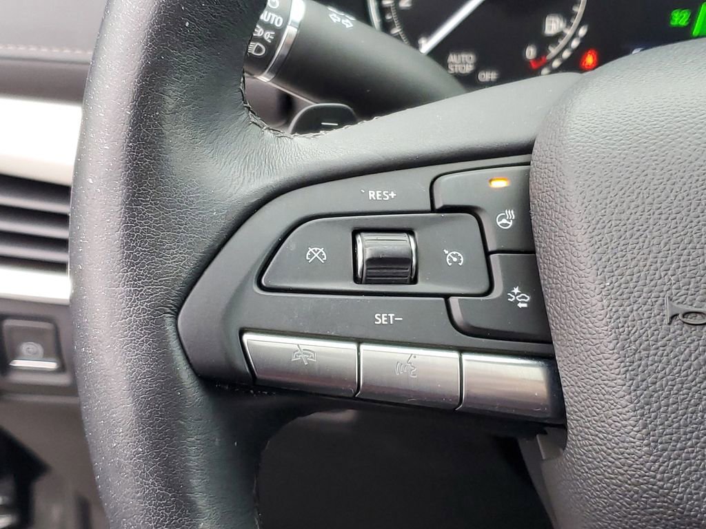 Certified 2022 Cadillac XT4 Premium Luxury w/ Enhanced Visibility Package image 15