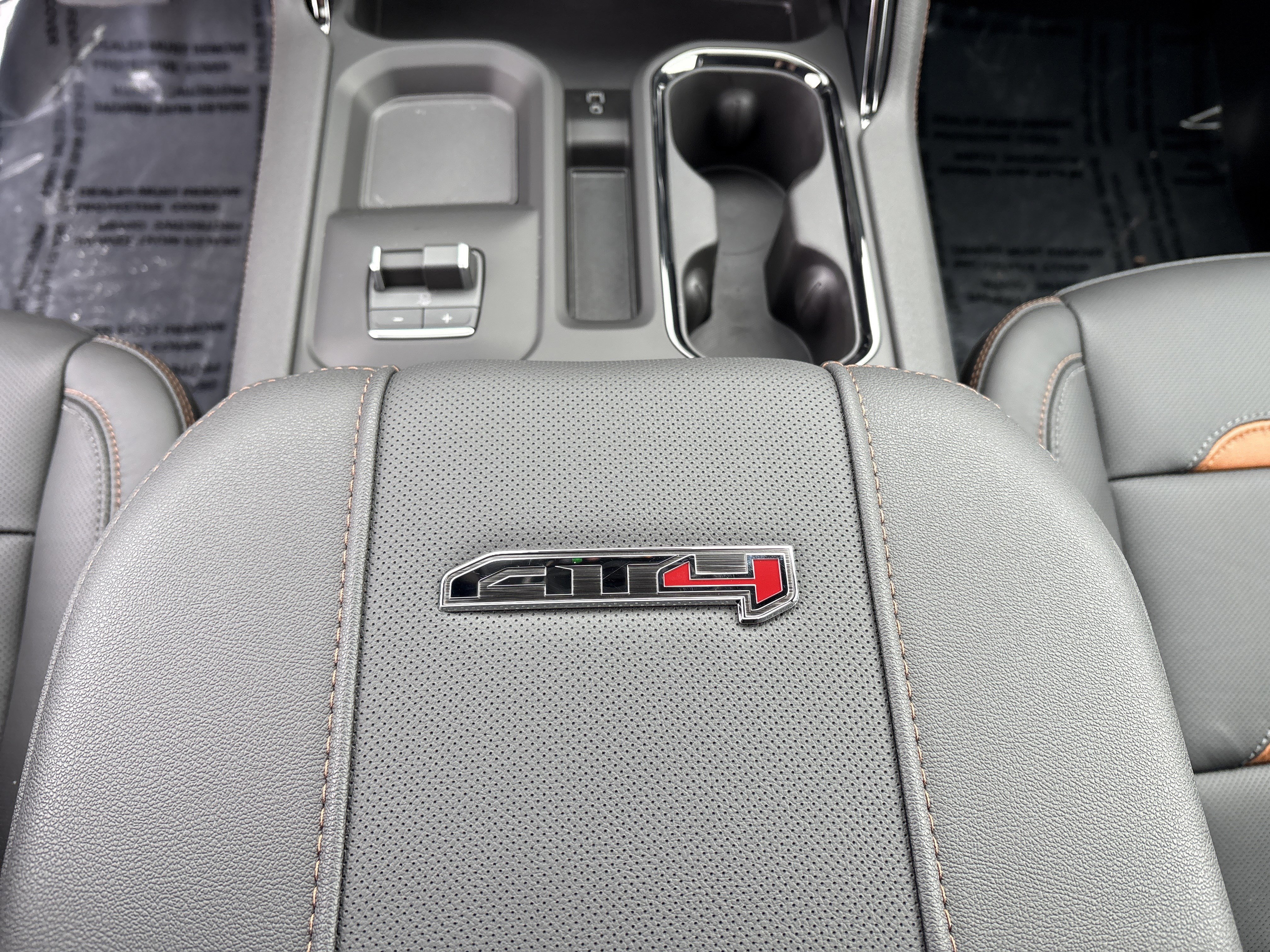 New 2026 GMC Sierra 2500 AT4 w/ AT4 Premium Plus Package image 17