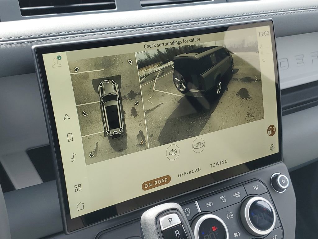 New 2026 Land Rover Defender 130 X-Dynamic SE image 20