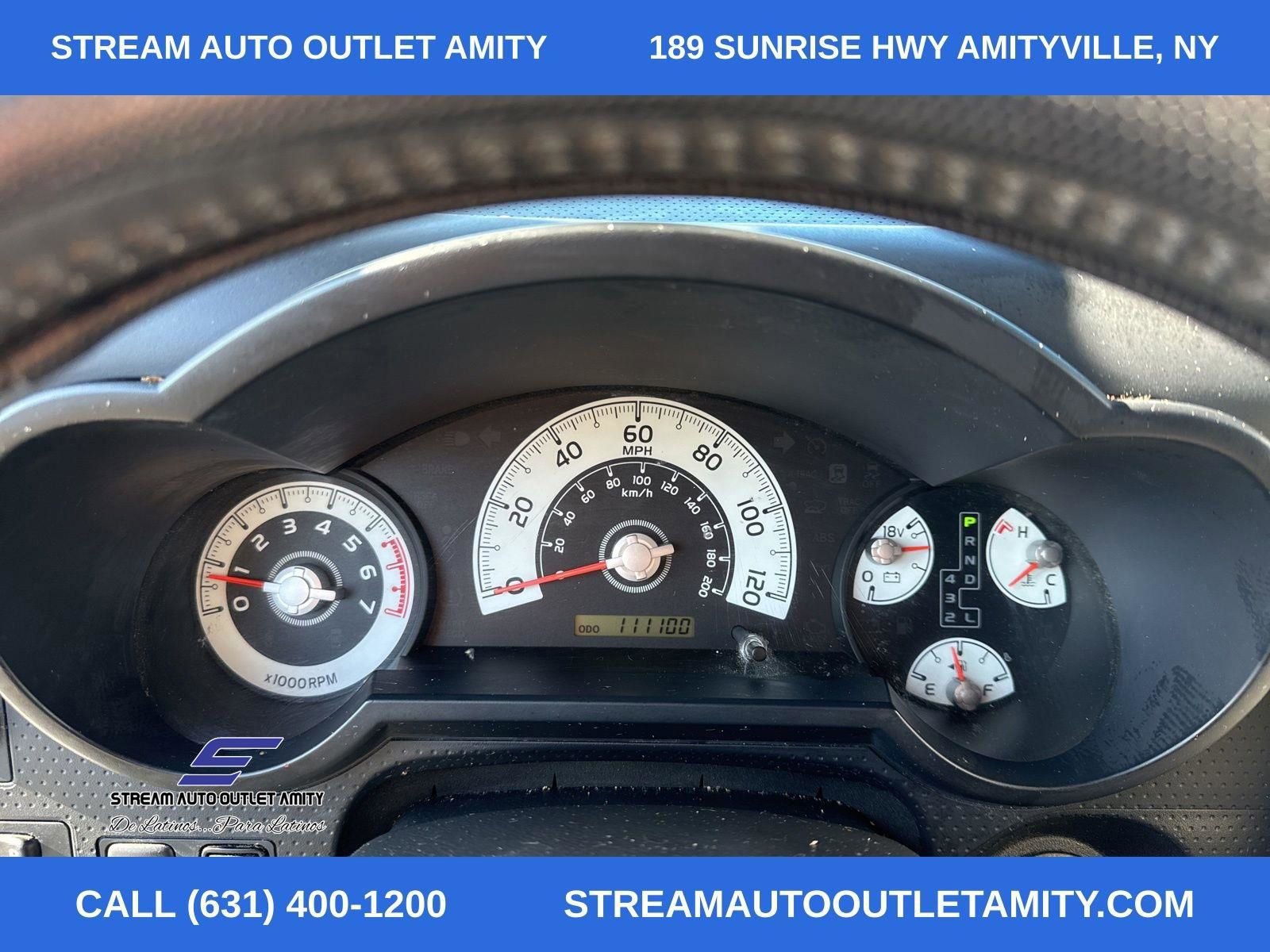 Used 2013 Toyota FJ Cruiser 4WD image 26