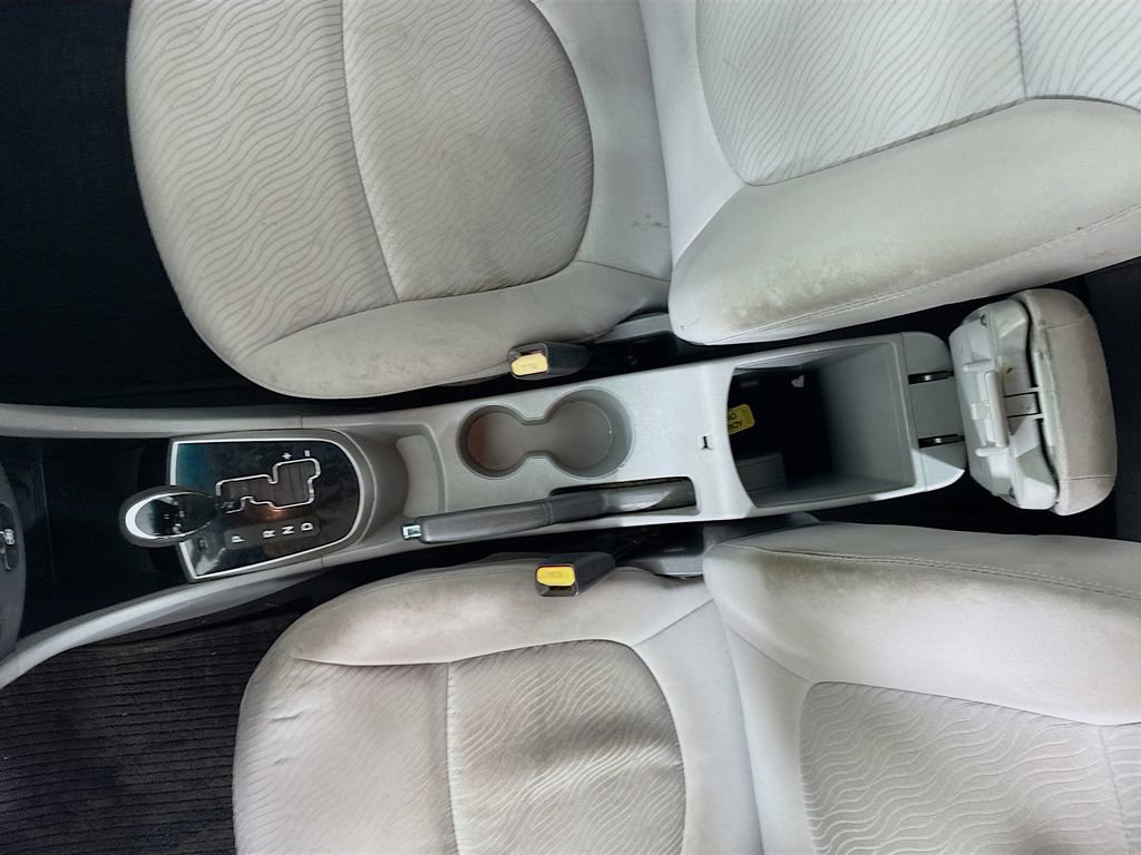 Used 2014 Hyundai Accent GLS w/ Option Group 2 image 33