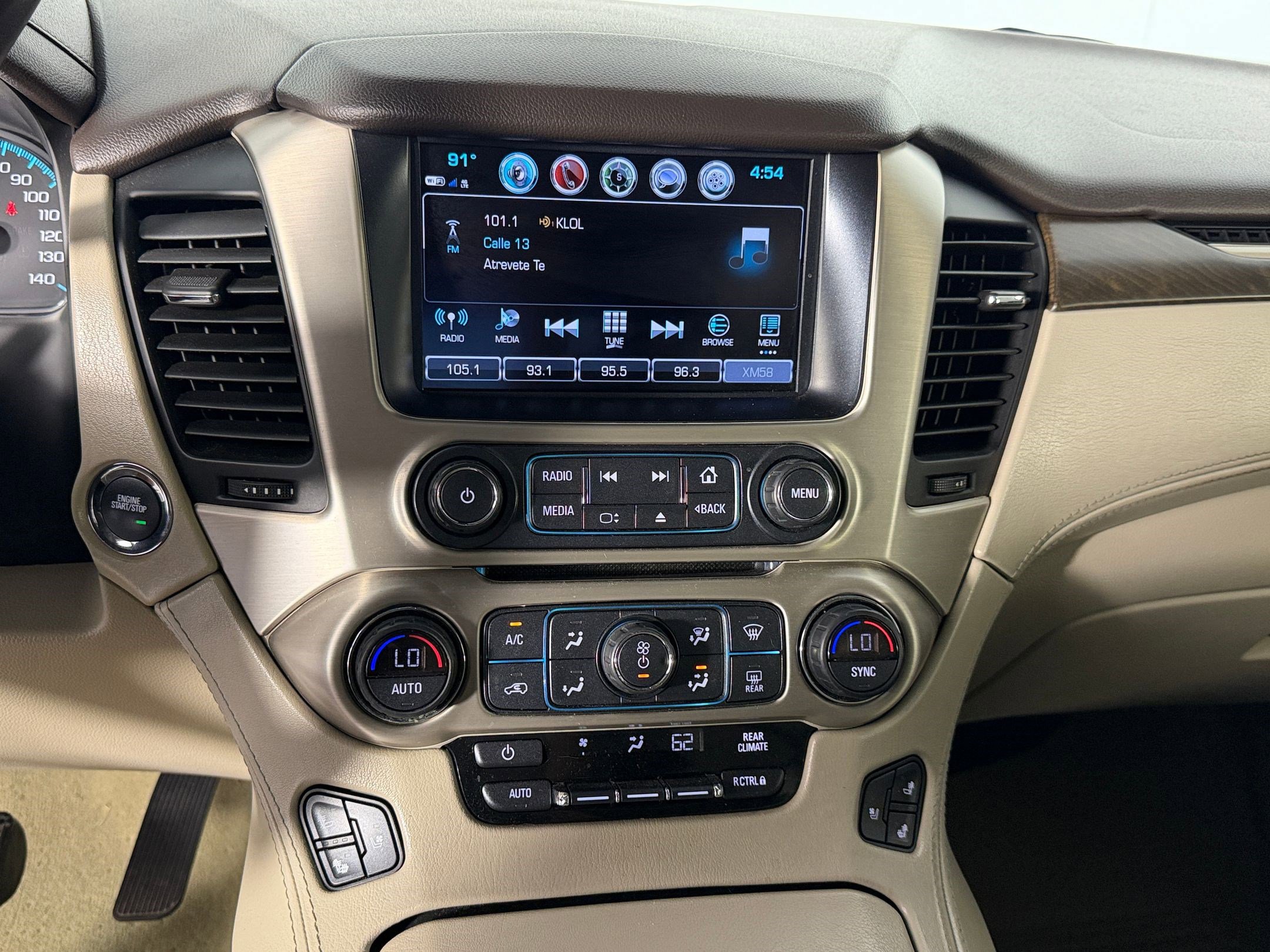 Used 2018 GMC Yukon Denali w/ Denali Ultimate Package AWD/4WD image 24