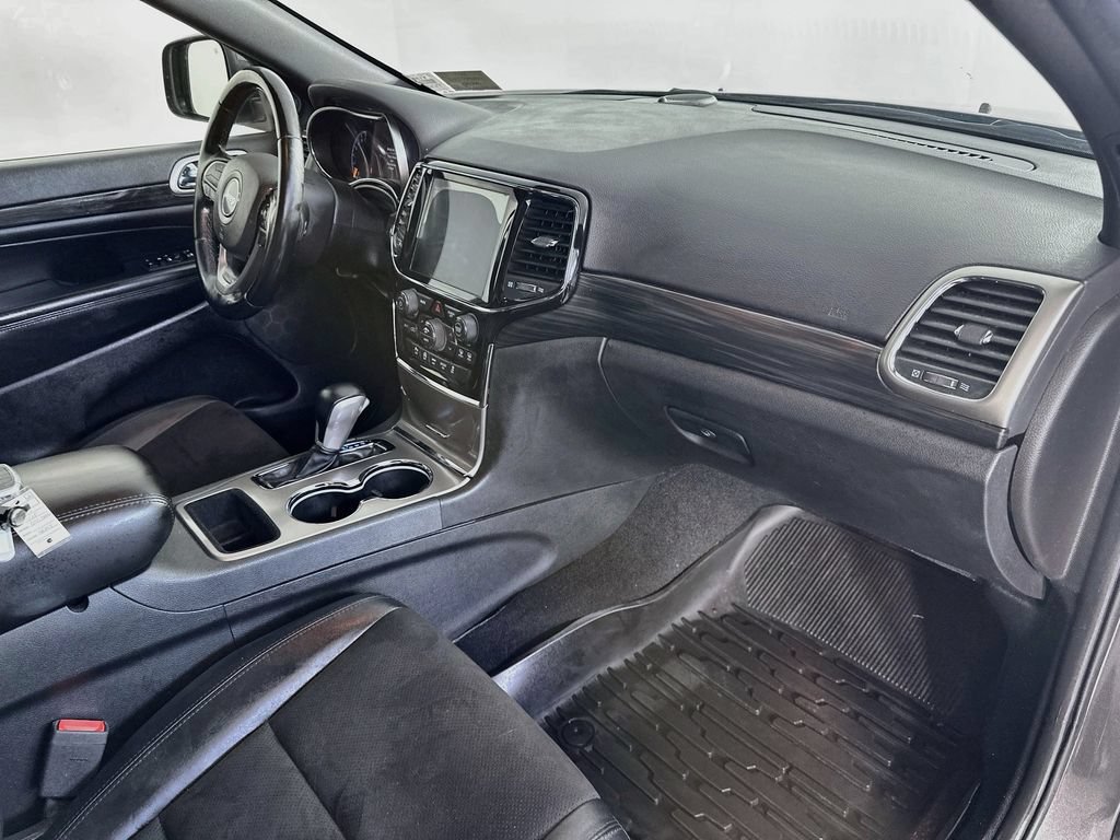 Used 2021 Jeep Grand Cherokee Laredo X AWD/4WD image 31