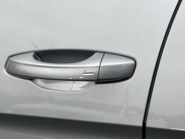 New 2026 Volkswagen Atlas SE image 13