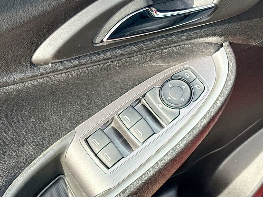 Used 2024 Chevrolet Malibu RS image 18