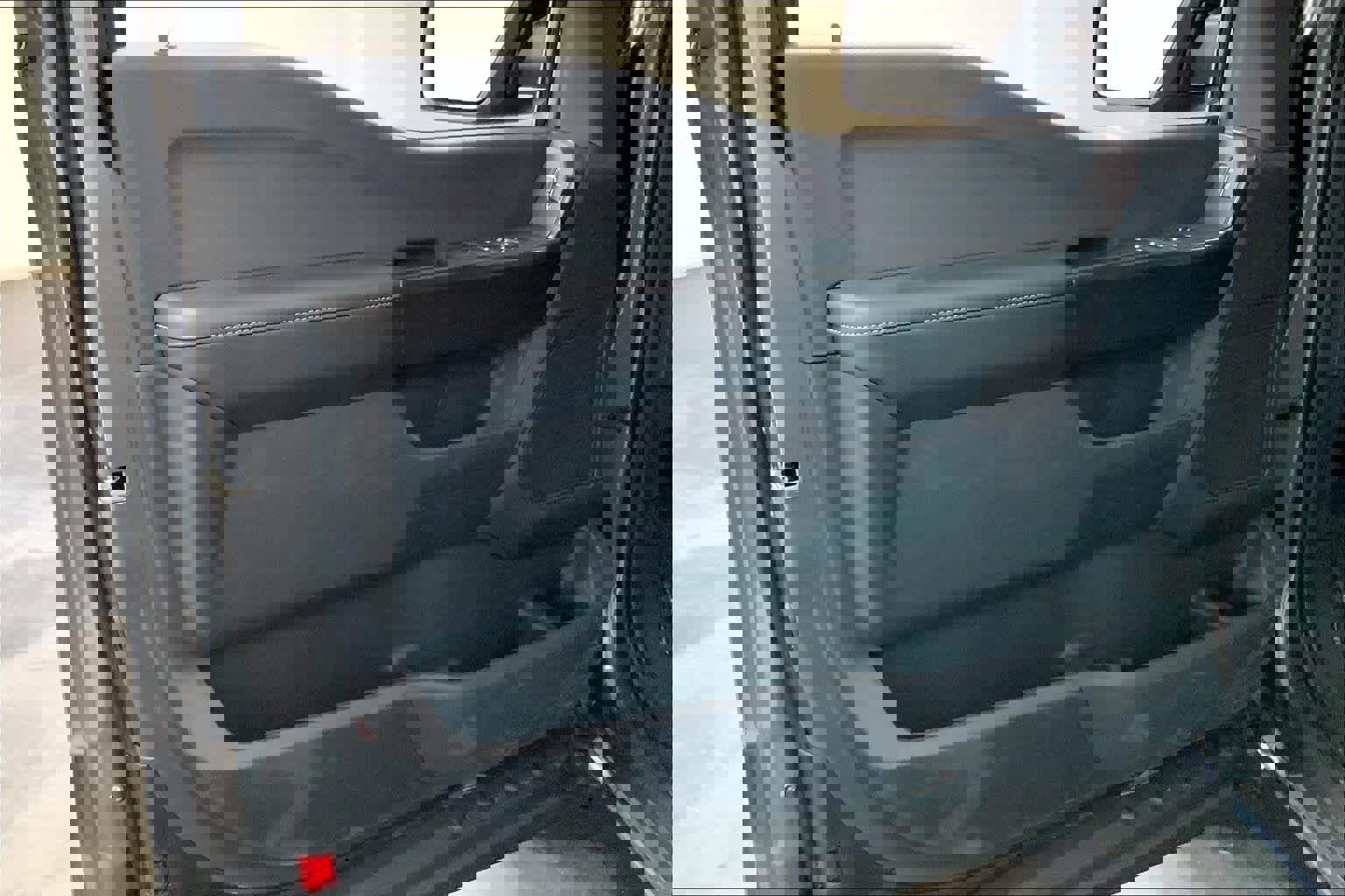 Used 2024 Ford F150 STX RWD image 11