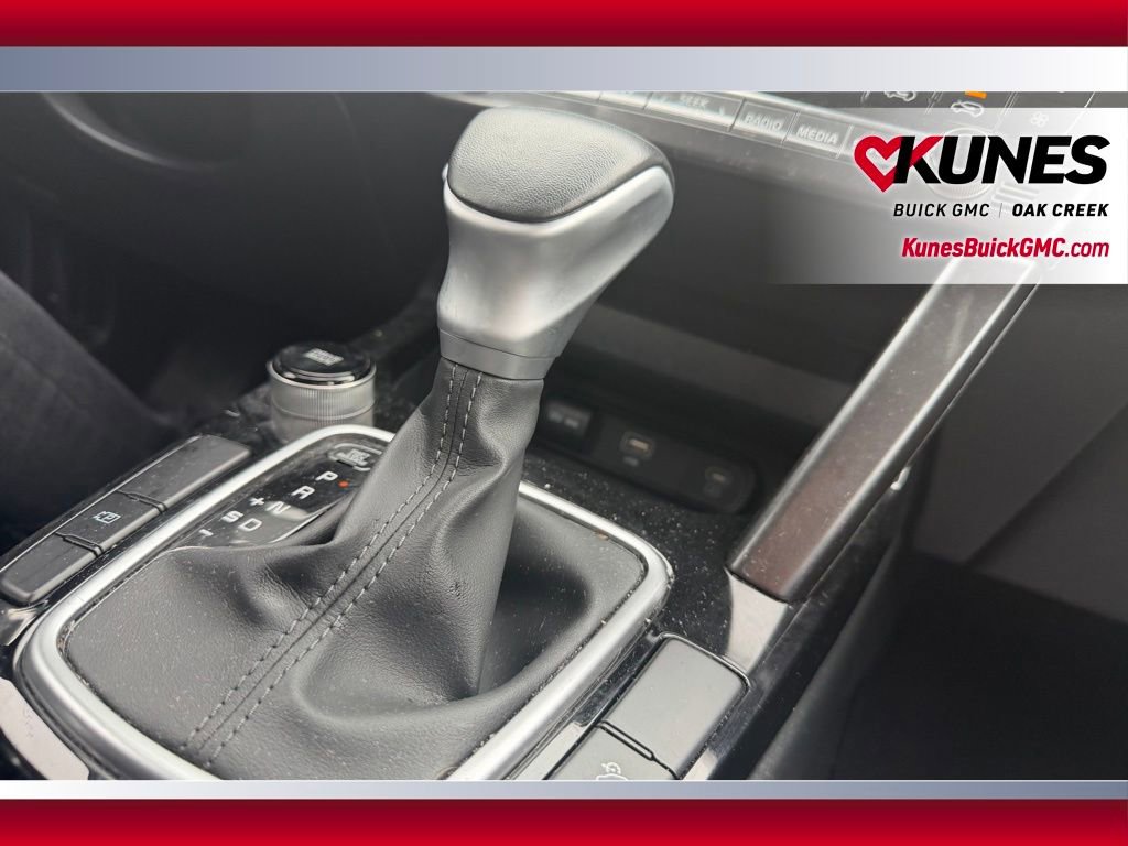 Used 2025 Kia Seltos S image 17