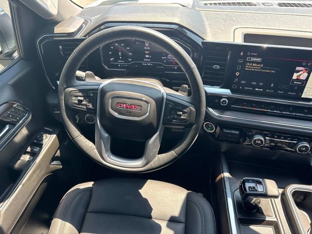 Used 2024 GMC Sierra 1500 SLT AWD/4WD image 17